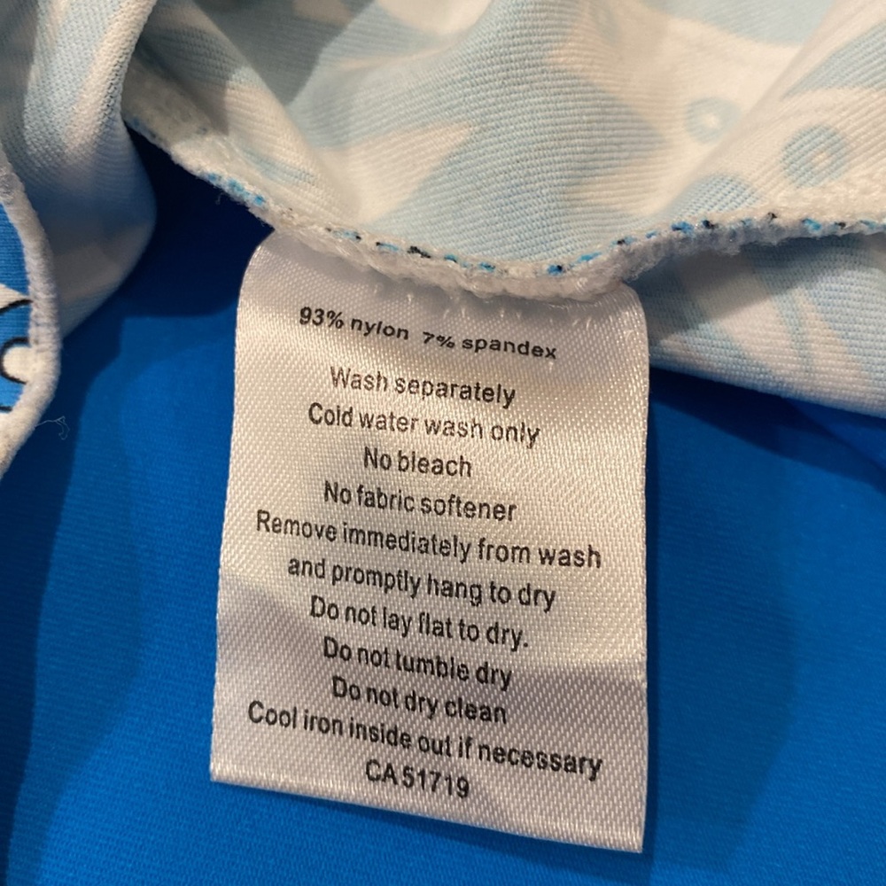 NWT Catwalk Performance reversible performance te… - image 4